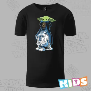 Dečija Majica kratkih rukava crna – Grogu and R2D2 best friends Dečija Majica kratkih rukava crna – Grogu and R2D2 best friends